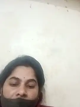 JULEE-740's cam snapshot