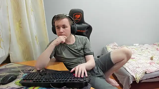 iliaskrislove live sex cam