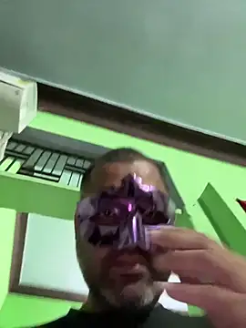 lonlygirlpriya7's cam snapshot