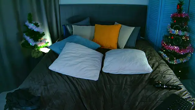 AssolMonet's cam snapshot