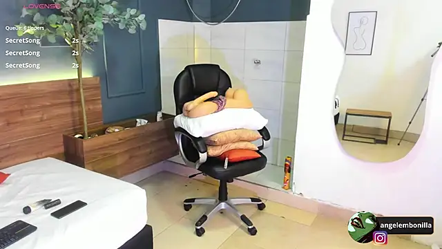 Fallen_Angel999777's cam snapshot