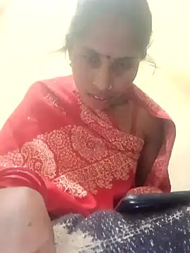 Veshali_Love143's cam snapshot