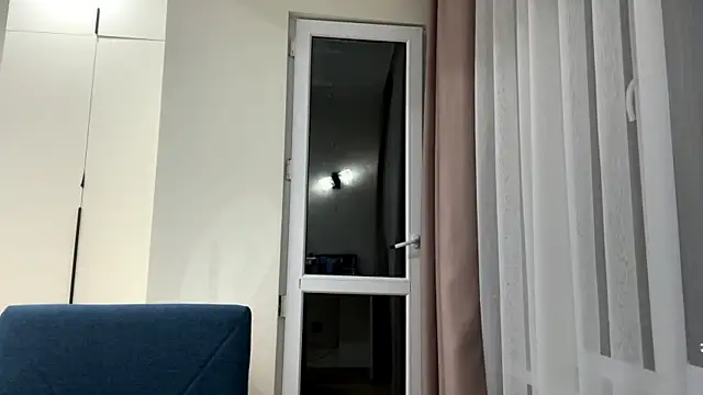 LollySimes's cam snapshot