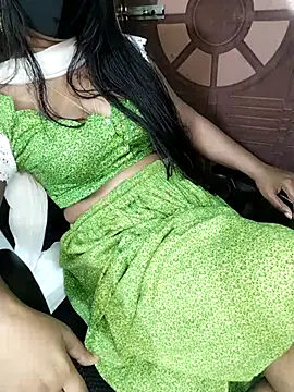 Idhika-Paul's cam snapshot