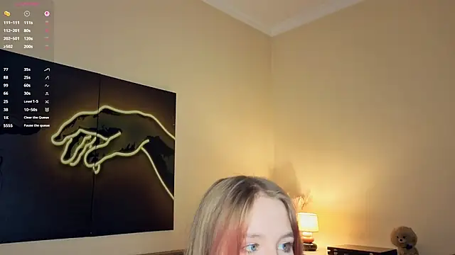 MaliaBourraine's cam snapshot