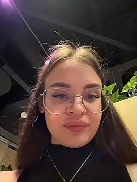 KristiRich's cam snapshot