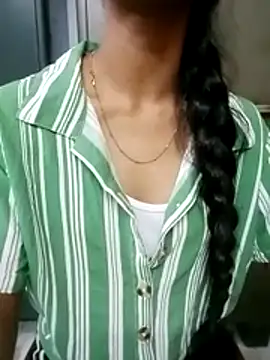 Roja__'s cam snapshot