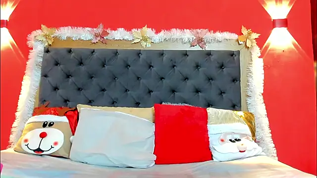 YayaHilton's cam snapshot