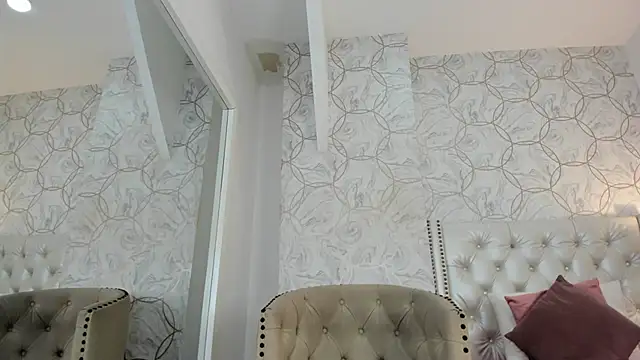 amara_rousse's cam snapshot