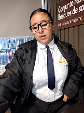 Cute_Penelope's cam snapshot