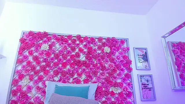 hannah_miller_1's cam snapshot