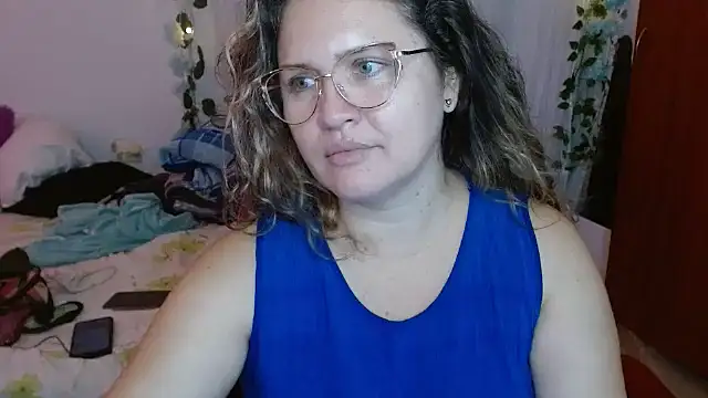 helenca43's cam snapshot