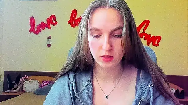 Nesie-Stoun's cam snapshot