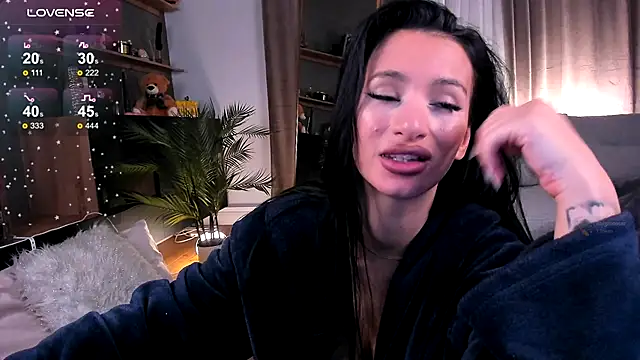 JessicaVerse's cam snapshot