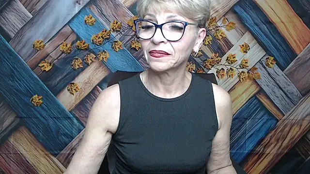 EllaBonito's cam snapshot