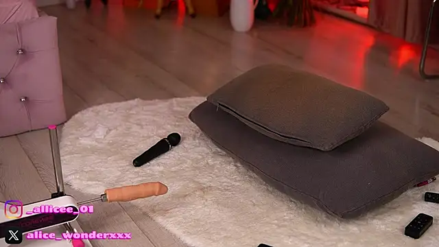 VanessaSimon live sex cam