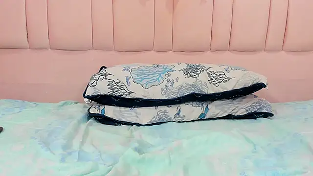 mya_blaze's cam snapshot