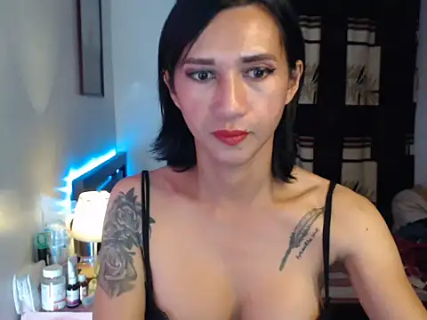 yourcutieslut87 live sex cam