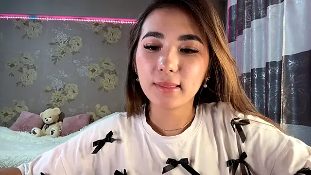 BahaiHeaven's cam snapshot