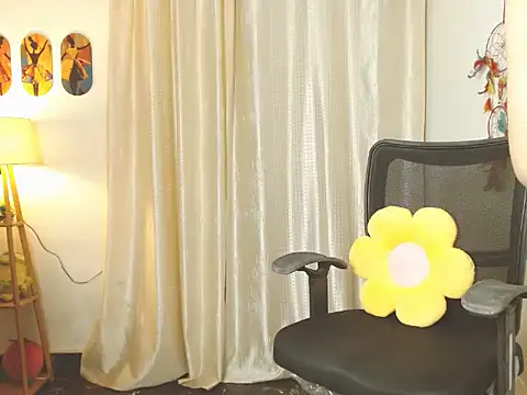 Jazz_kaur_'s cam snapshot