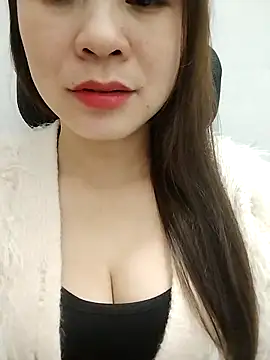 Girl_Shy2000's cam snapshot