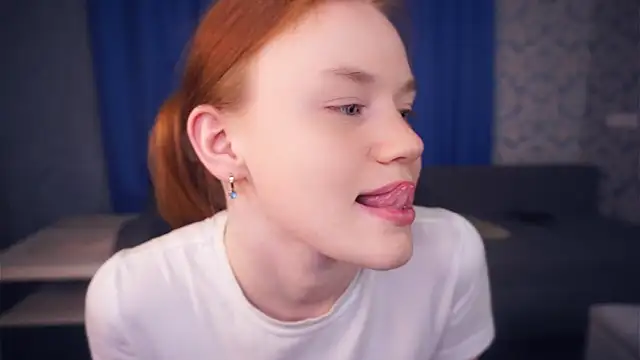 KarlynGow's cam snapshot