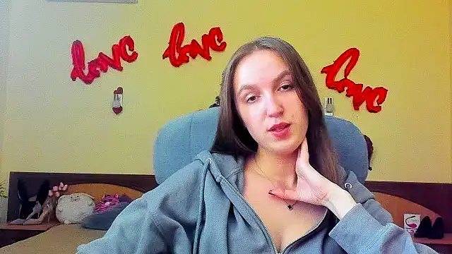 Nesie-Stoun's cam snapshot