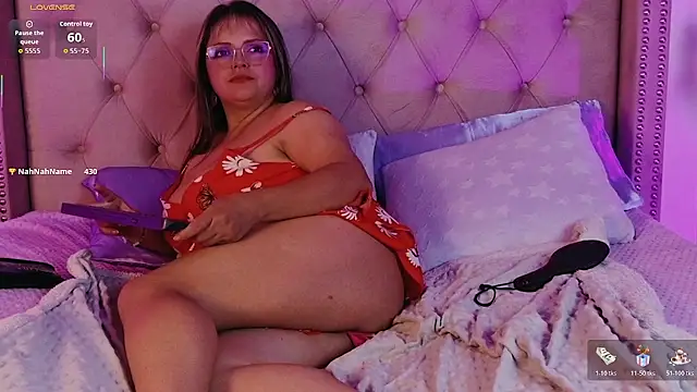 vintoria_cherry's cam snapshot