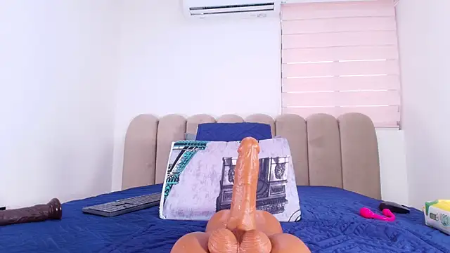 ashly_mr's cam snapshot