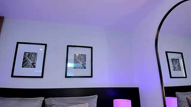 vi_anaya's cam snapshot