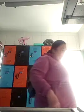 curvy_diva_'s cam snapshot