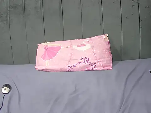 Shakirah-X's cam snapshot