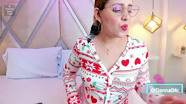 DannaCouper's cam snapshot