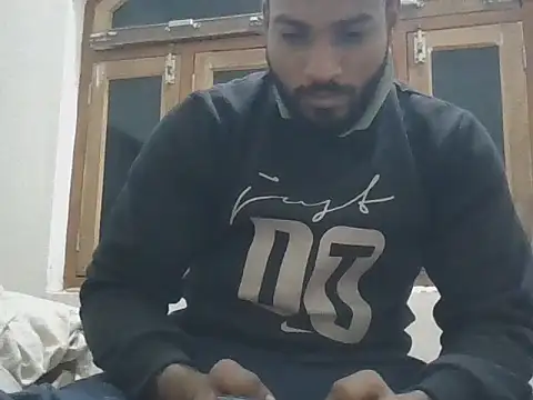 Raw12499 live sex cam