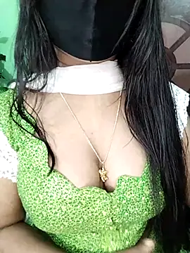 Idhika-Paul's cam snapshot