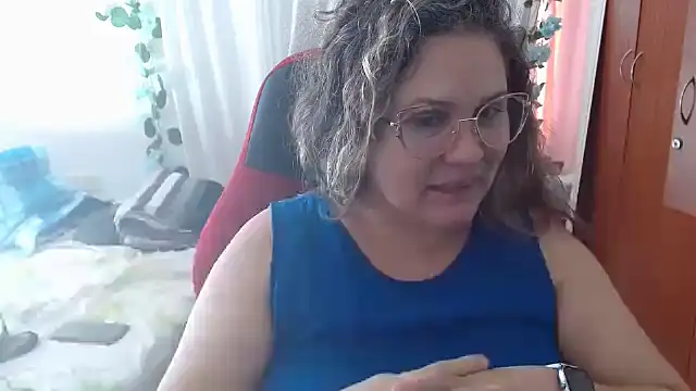 helenca43's cam snapshot