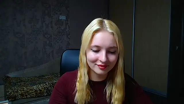 Milka_kiss_ live sex cam