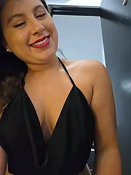 GatitaXD27's cam snapshot