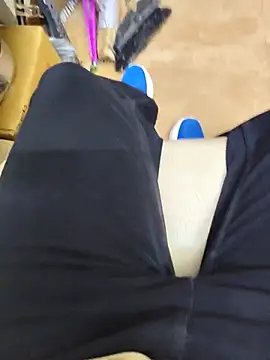 desi_alpha_boy live sex cam