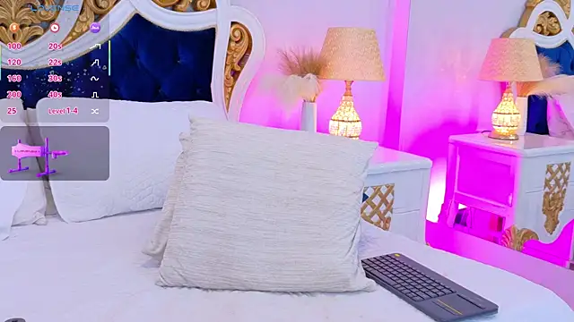 AshleyFerri's cam snapshot