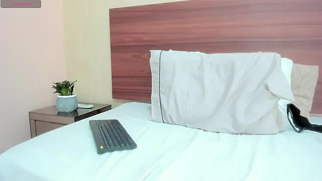 Anastasiapriest's cam snapshot