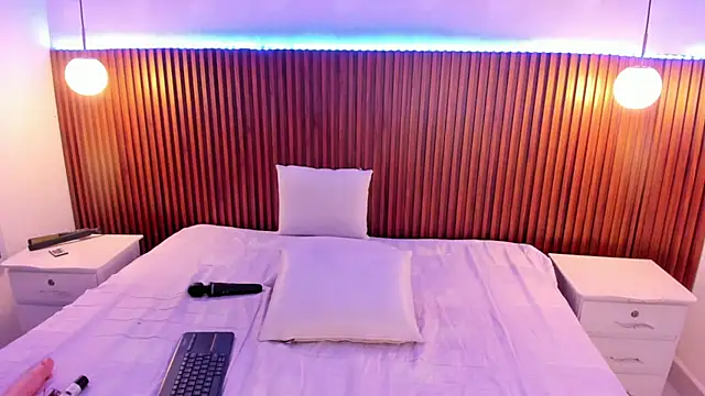 sofia_castrillon's cam snapshot