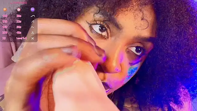 alessia_moon1's cam snapshot