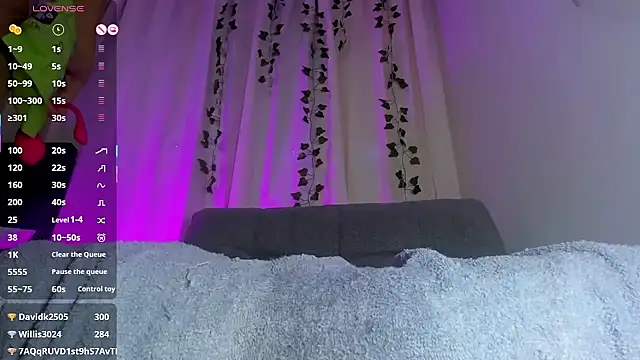 ADELINA_CONTE's cam snapshot