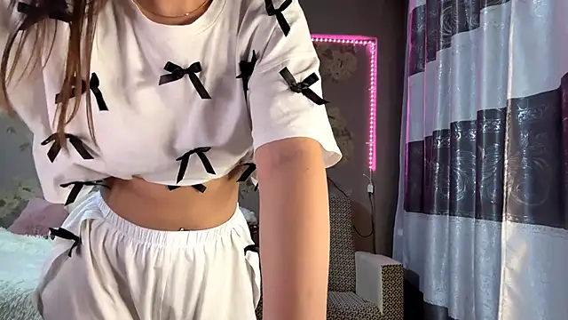 BahaiHeaven's cam snapshot