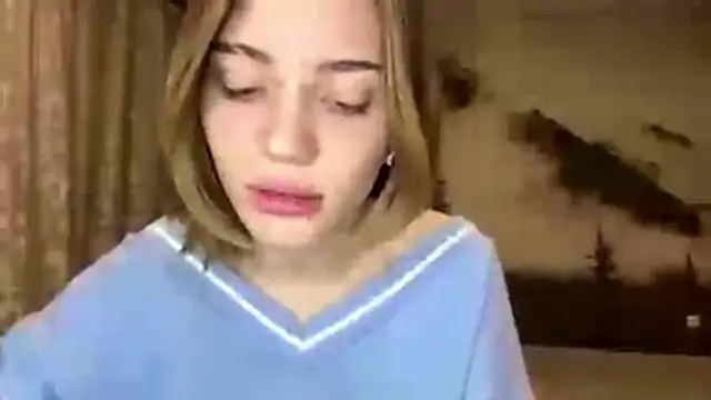 MelaineAytes's cam snapshot