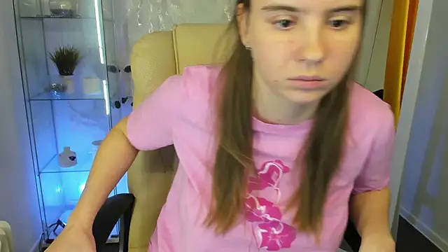 Lika_0ne's cam snapshot