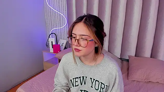 SamanthaPeachss's cam snapshot