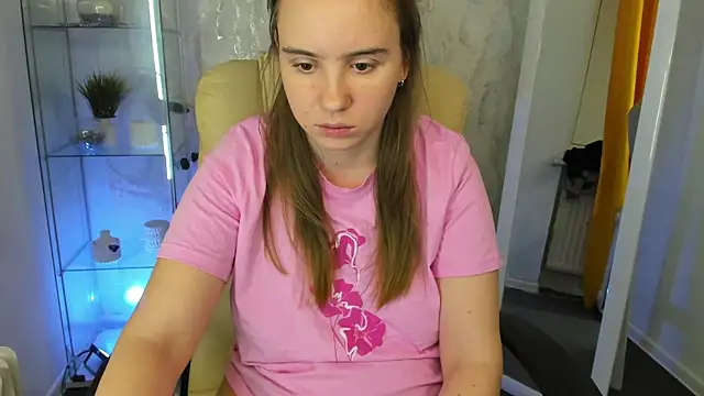 Lika_0ne's cam snapshot