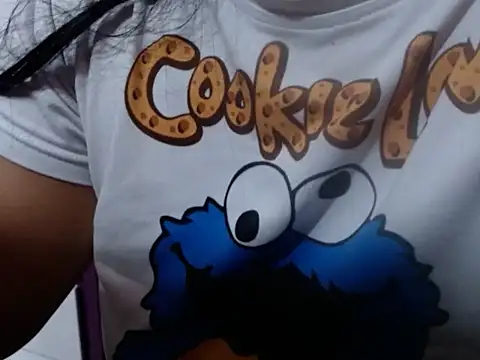 salmaextremeperver's cam snapshot